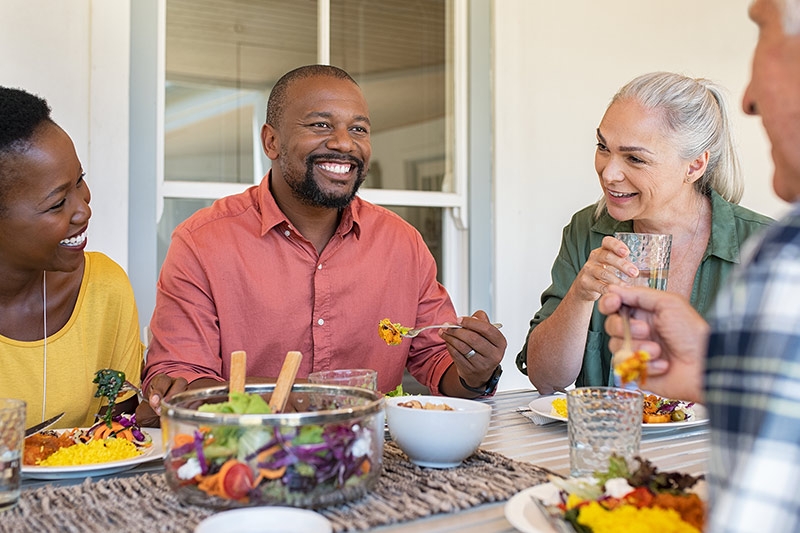 friends eating healthy meal together