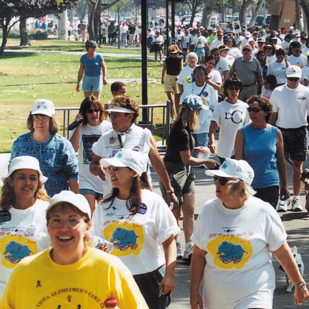 walkers at Memory Walk in 2001