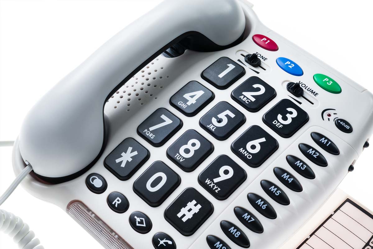phone with extra large numbers and ring volume control