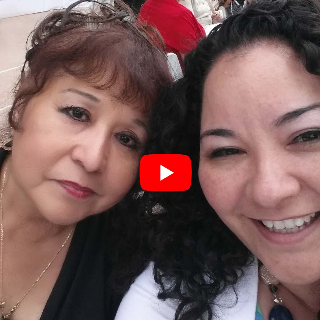 Zandy-video-1080×1080 Zandy and her mom
